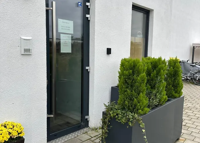 Compact Single With Shared Bathroom Ideal For Travelers Casa de hóspedes